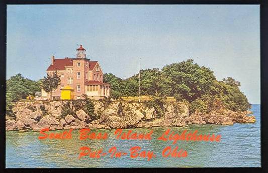 South Bass Island Lighthouse, Put-In-Bay, Ohio - Vintage Postcard