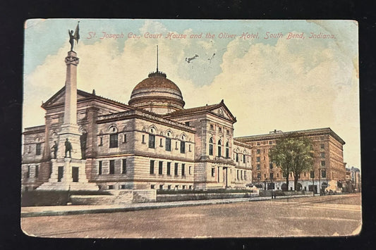 St. Joseph Co., Court House and the Oliver Hotel, South Bend, Indiana - Vintage Postcard