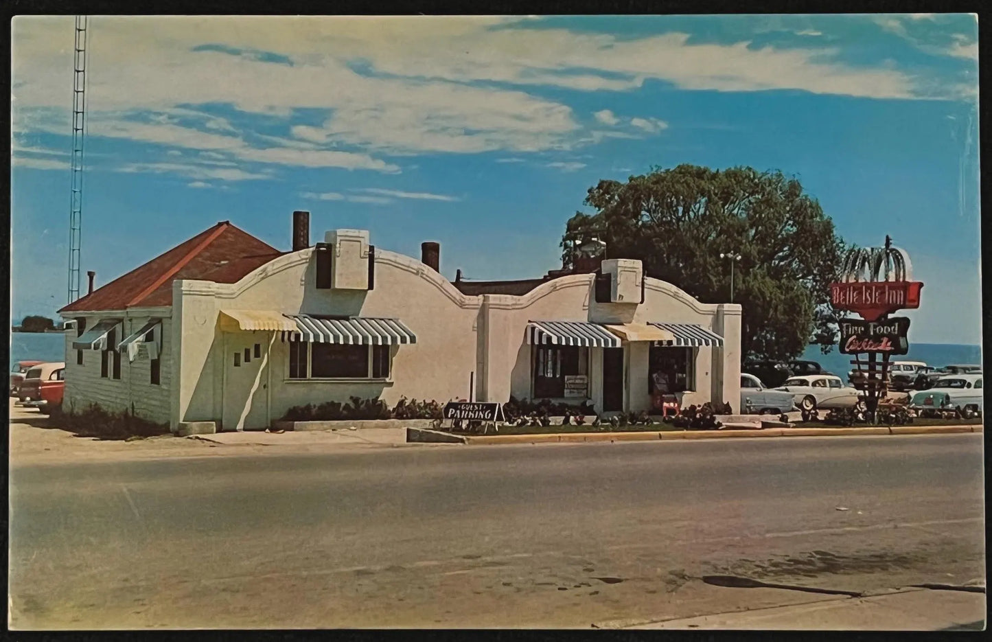Belle Isle Finer Foods, St. Ignace, Michigan - Vintage Postcard