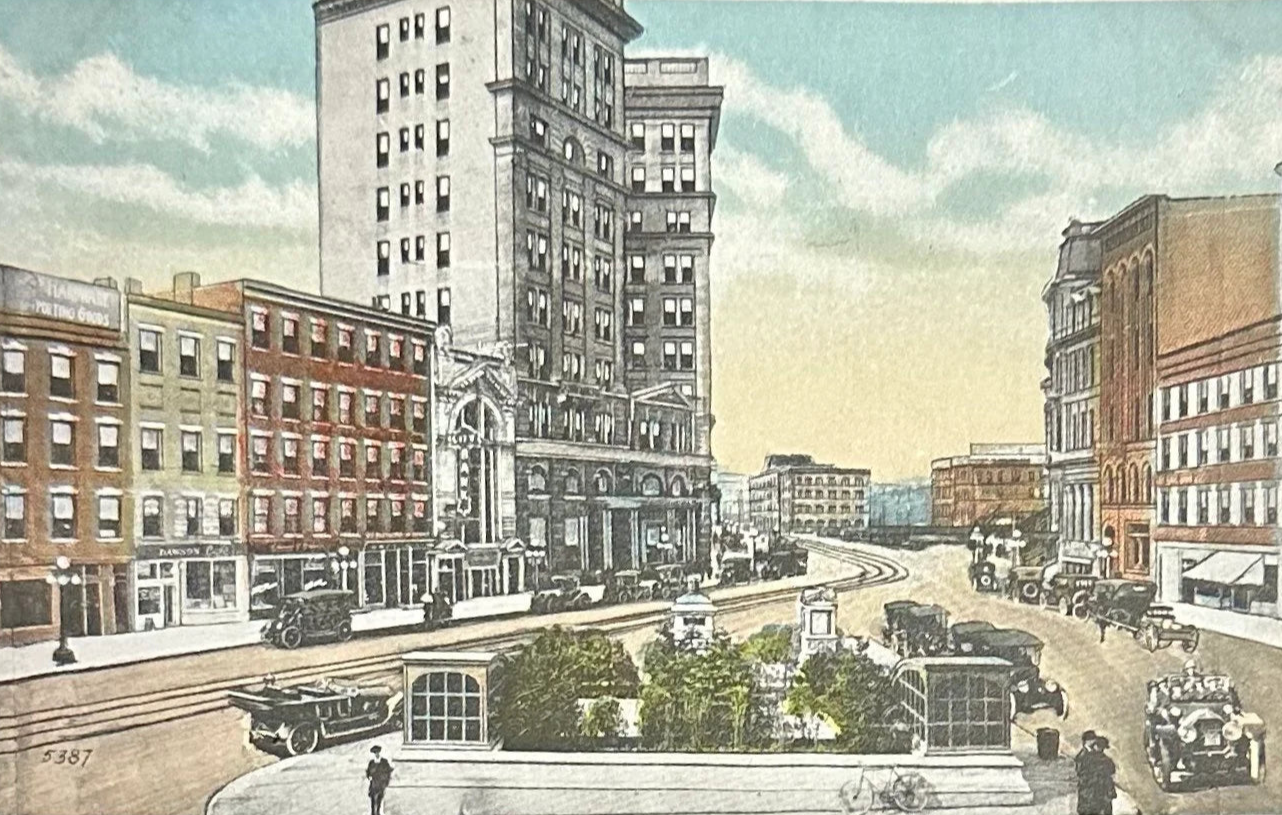 446 Hanover Square, Syracuse, New York - Vintage 1910s Postcard