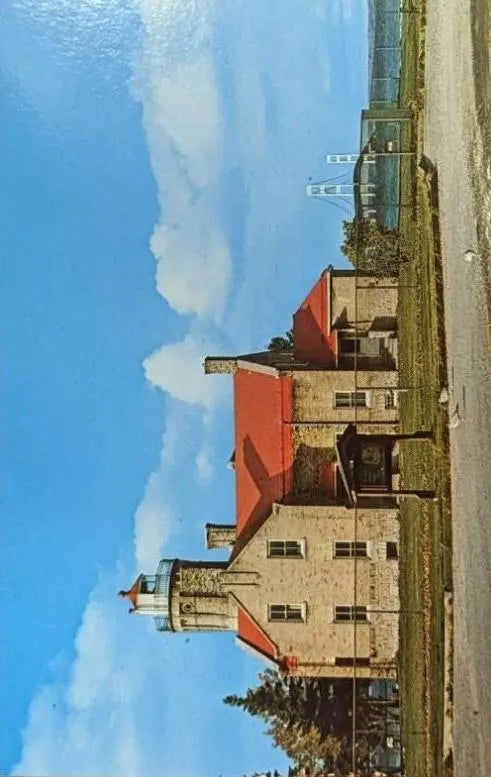Old Mackinac Point Lighthouse, Mackinaw City, Michigan - Vintage Postcard