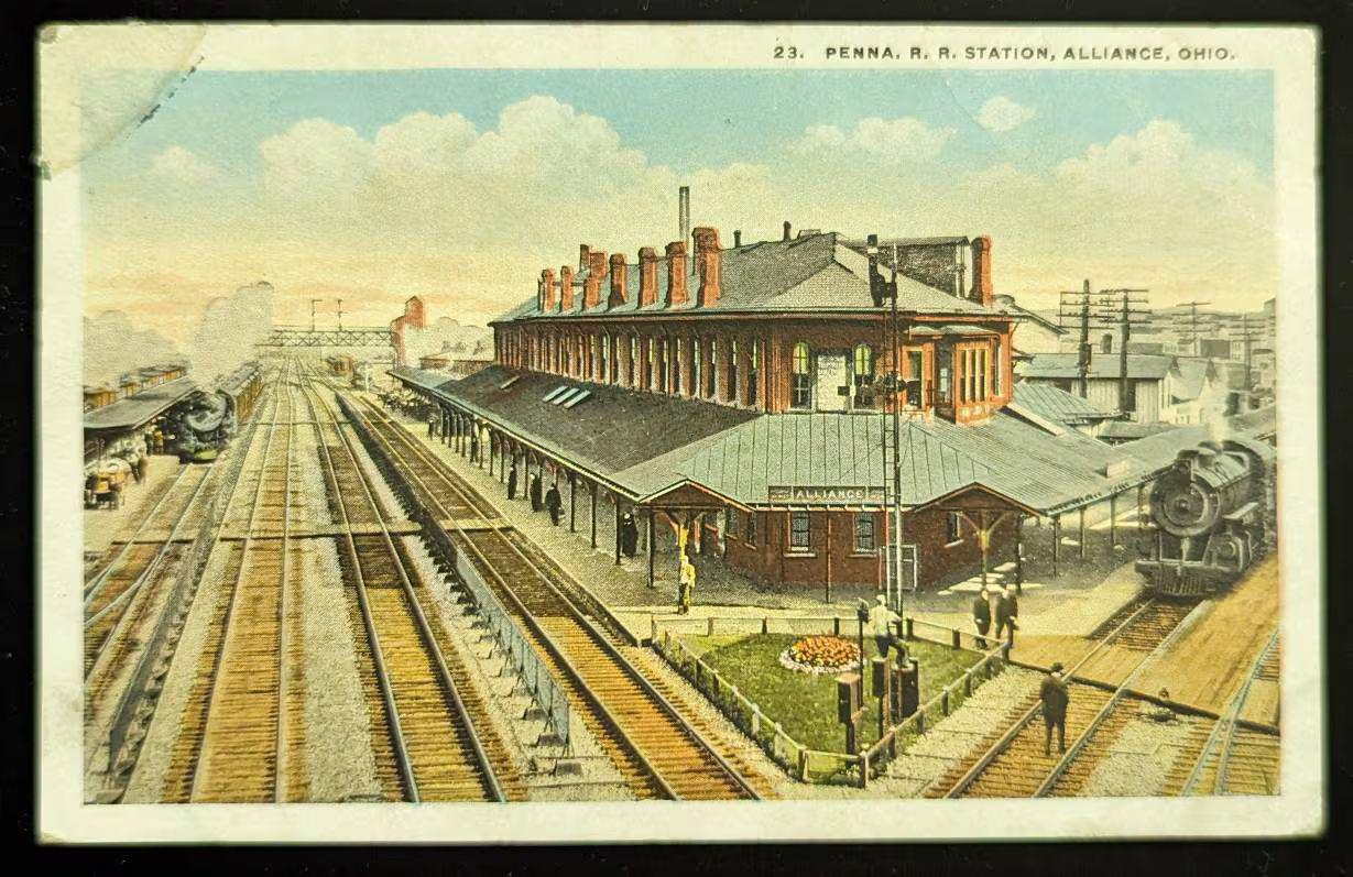 Penna, R.R. Station, Alliance, Ohio - Vintage Postcard
