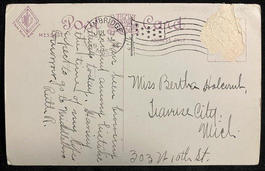 Reading of the Declaration of Independence from the East Balcony of the Old State House - Boston, Massachusetts - Vintage Postcard