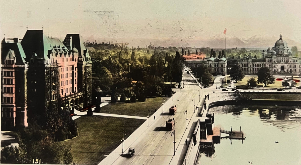 PR? - Empress Hotel And Parliament Buildings, Olympic Mountains In Distance. VICTORIA.B.C.
