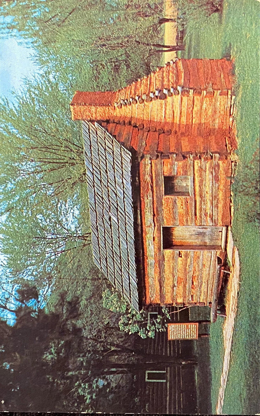 Lincoln's Boyhood Home, Knob Creek, Kentucky - 1950s Postcard