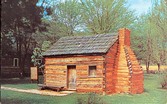 Lincoln's Boyhood Home, Knob Creek, Kentucky - 1950s Postcard