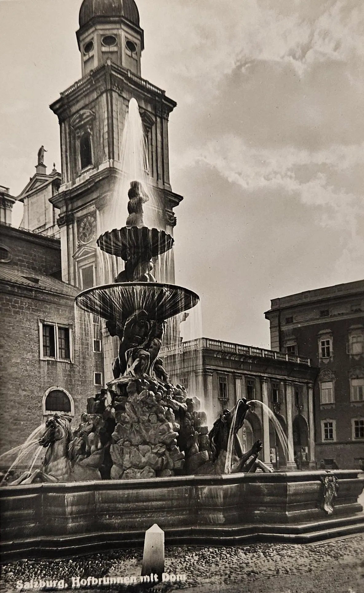 RPPC Salzburg Austria Hofbrunnen Mit Dom Fountain Market Square  - Vintage International Postcard
