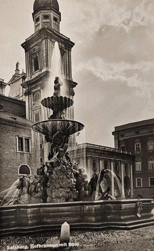 RPPC Salzburg Austria Hofbrunnen Mit Dom Fountain Market Square  - Vintage International Postcard