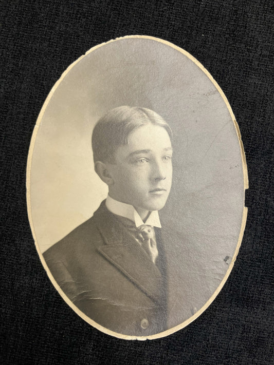 Young Victorian Man All Dressed Up - Late 19th Century Cabinet Card Oval Photo - 1890s Boys Fashion