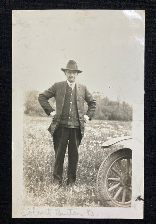 Men's Fashion Photo  from 1914 - Casual Photo of County Gentleman