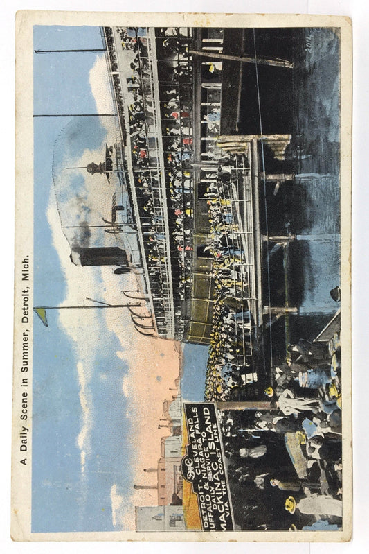 Detroit, Michigan "A Daily Scene in Summer" Vintage Postcard