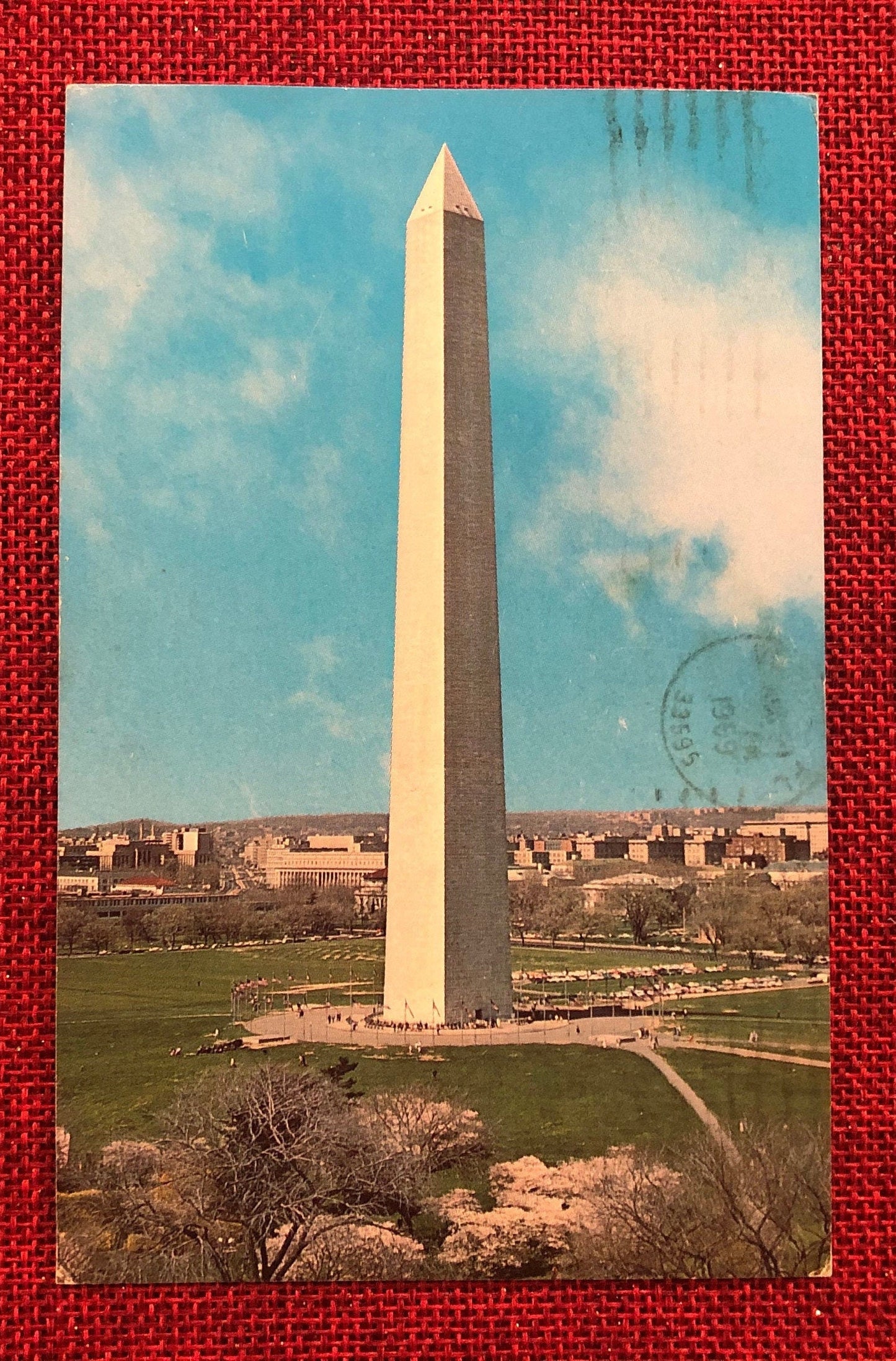 Washington Monument - Vintage 1950s-1960s Postcard