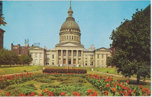 Old Courthouse in St. Louis, Missouri Vintage Postcard