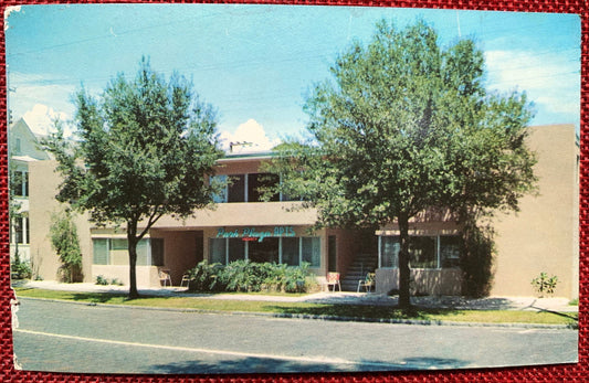 Park Plaza Apartments, St. Petersburg, Florida - Vintage Postcard 1960s