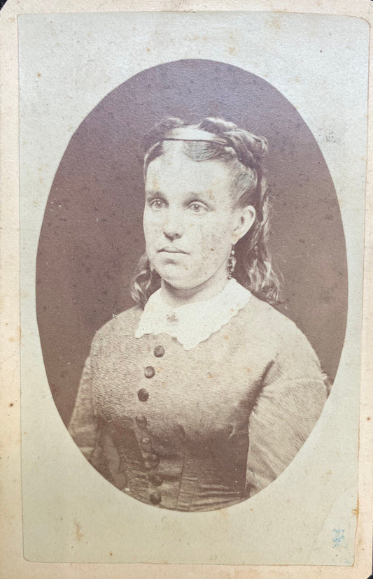 Victorian Era Photograph of a Young Woman - 1870s