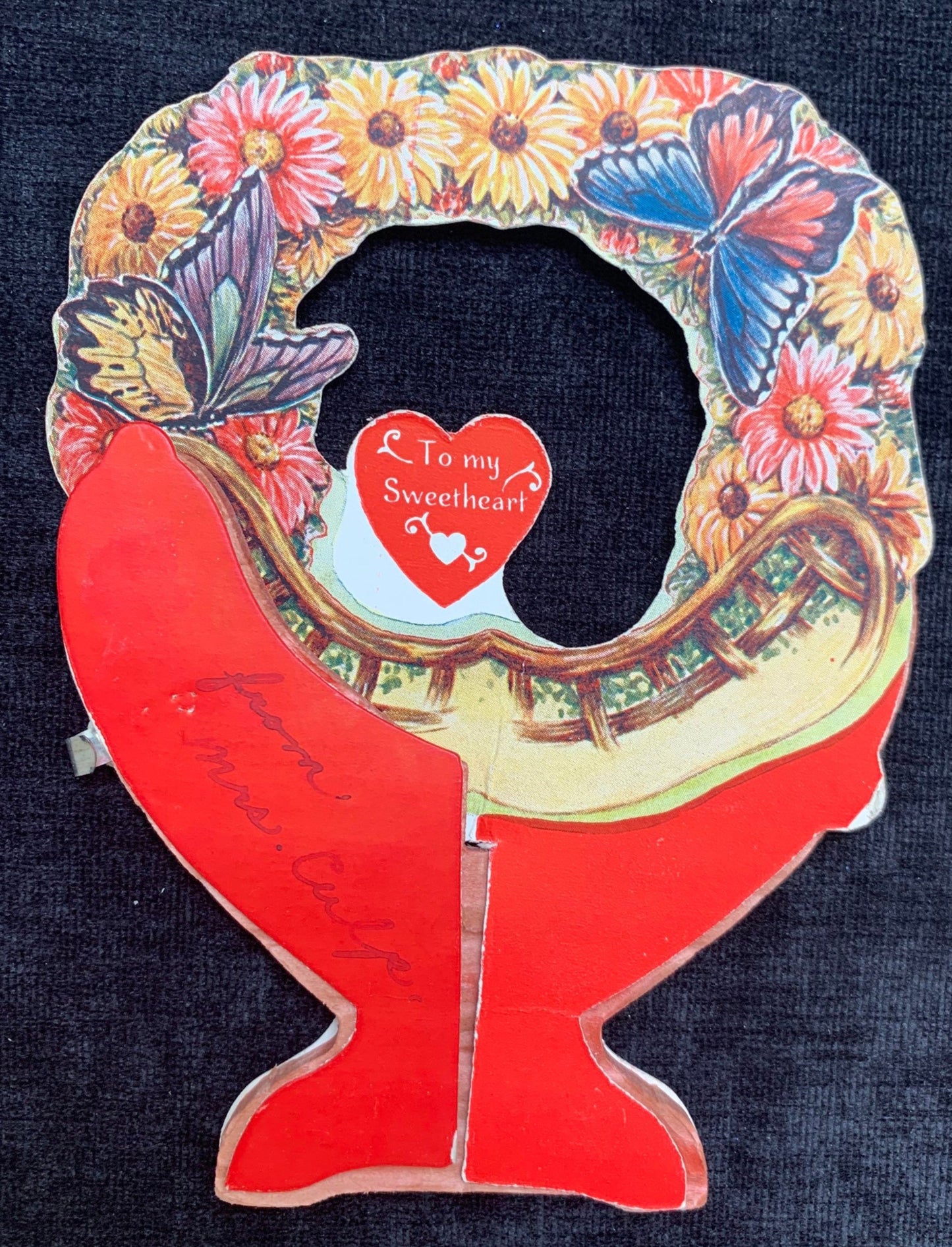 Beistle Two Sided Honeycomb Floral Wreath Valentine Card- 1930's