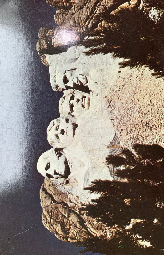 Mount Rushmore National Monument, South Dakota SD Vintage Postcard