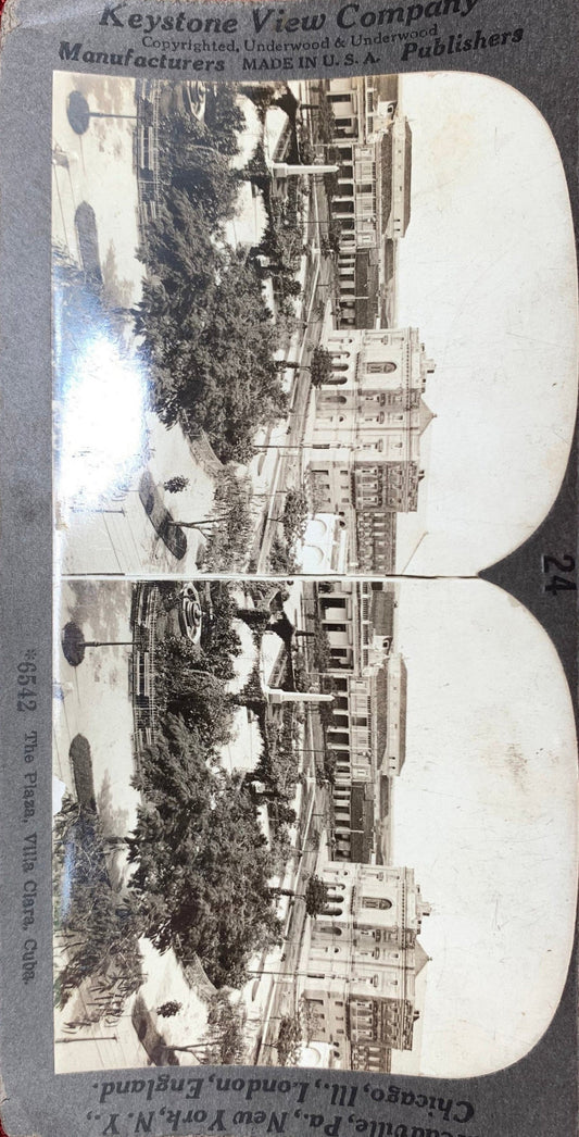 Villa Clara Plaza - Cuba - Vintage Stereoview Card -1920s