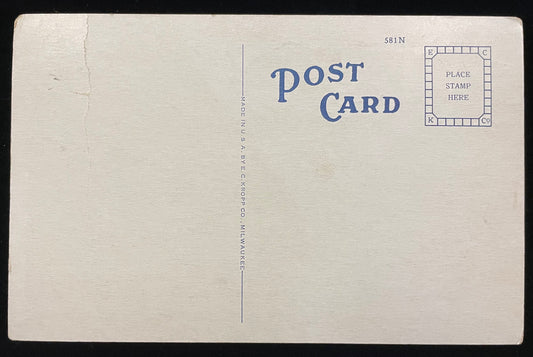 Reno County, Court House, Hutchinson, Kansas Great condition 1940s Unmailed Hand Colored Postcard Pu