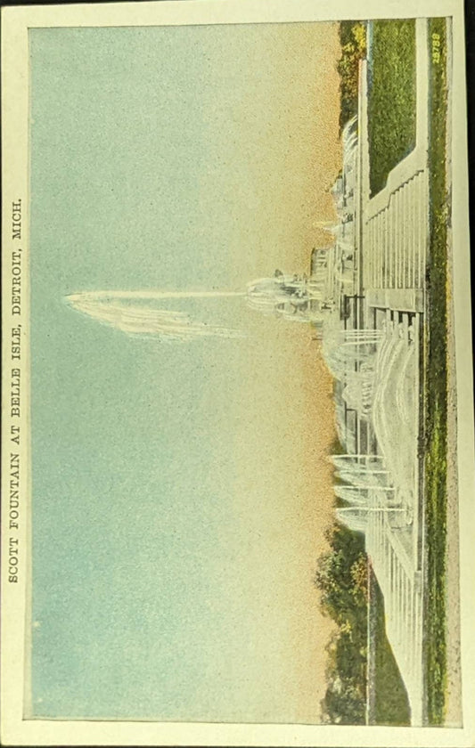 Scott Fountain at Belle Isle, Detroit, Michigan - Vintage Postcard