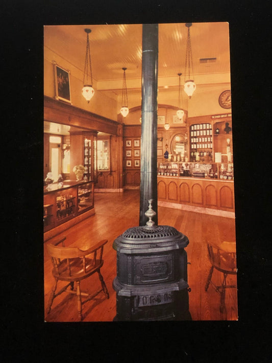 Upjohn's Old-Fashioned Pharmacy stove in Disneyland - Vintage Postcard