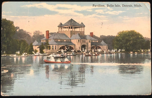 Pavilion, Belle Isle, Detroit Michigan - Vintage Postcard