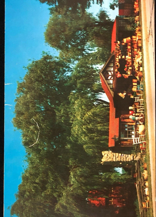 Willow Bend Farm - Fennville Michigan - Vintage Postcard