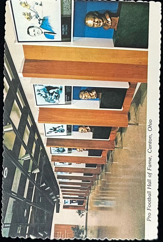 Pro Football Hall of Fame, Canton, Ohio - Vintage Postcard