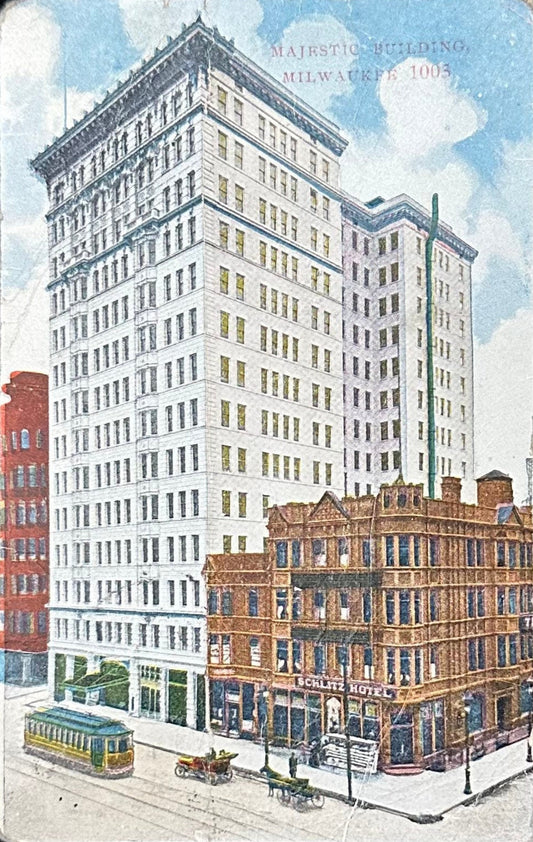 Majestic Building, Milwaukee 1003, Vintage Postcard