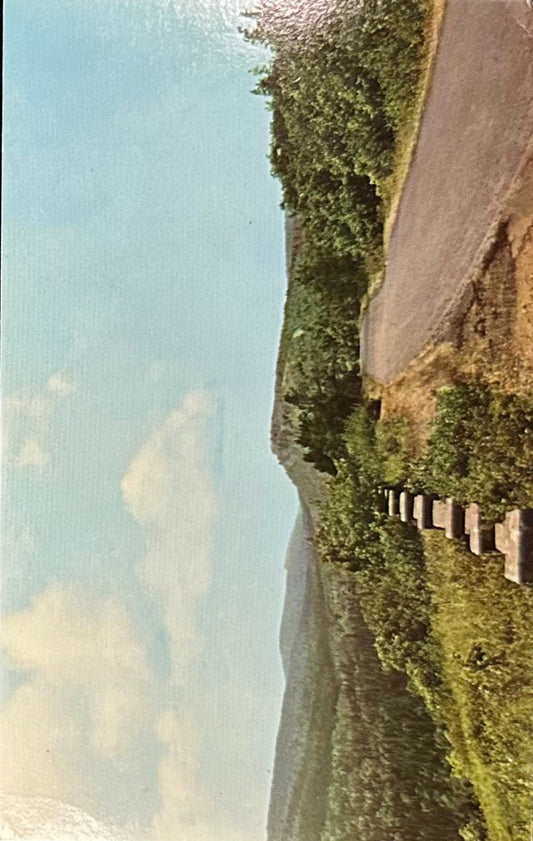 Brockway Mountain Drive, Between Eagle Harbor-Copper Harbor, Michigan - Vintage Postcard