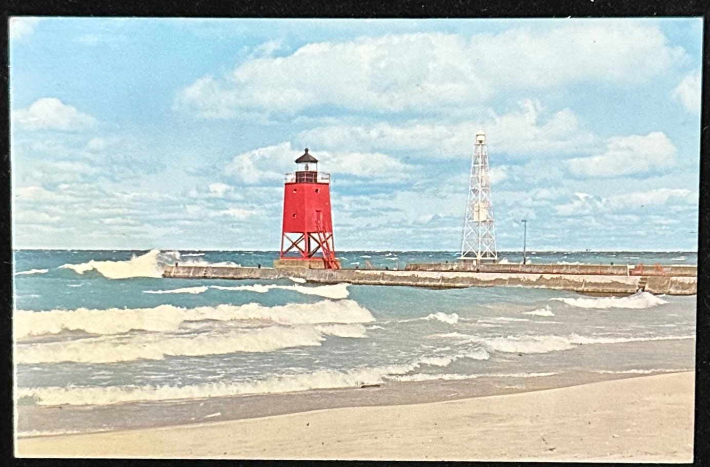 Charlevoix- The Beautiful Michigan - Vintage Postcard