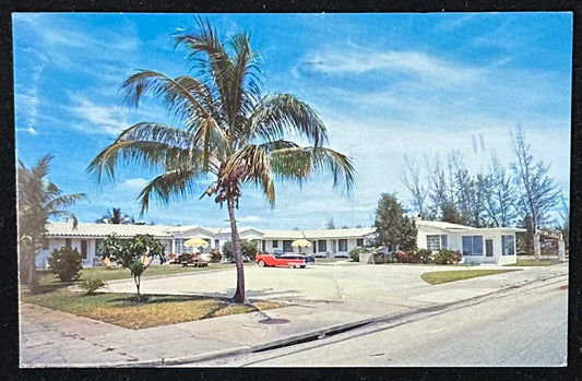 Whitehouse Motor Lodge - Boca Raton, Florida - Vintage Postcard