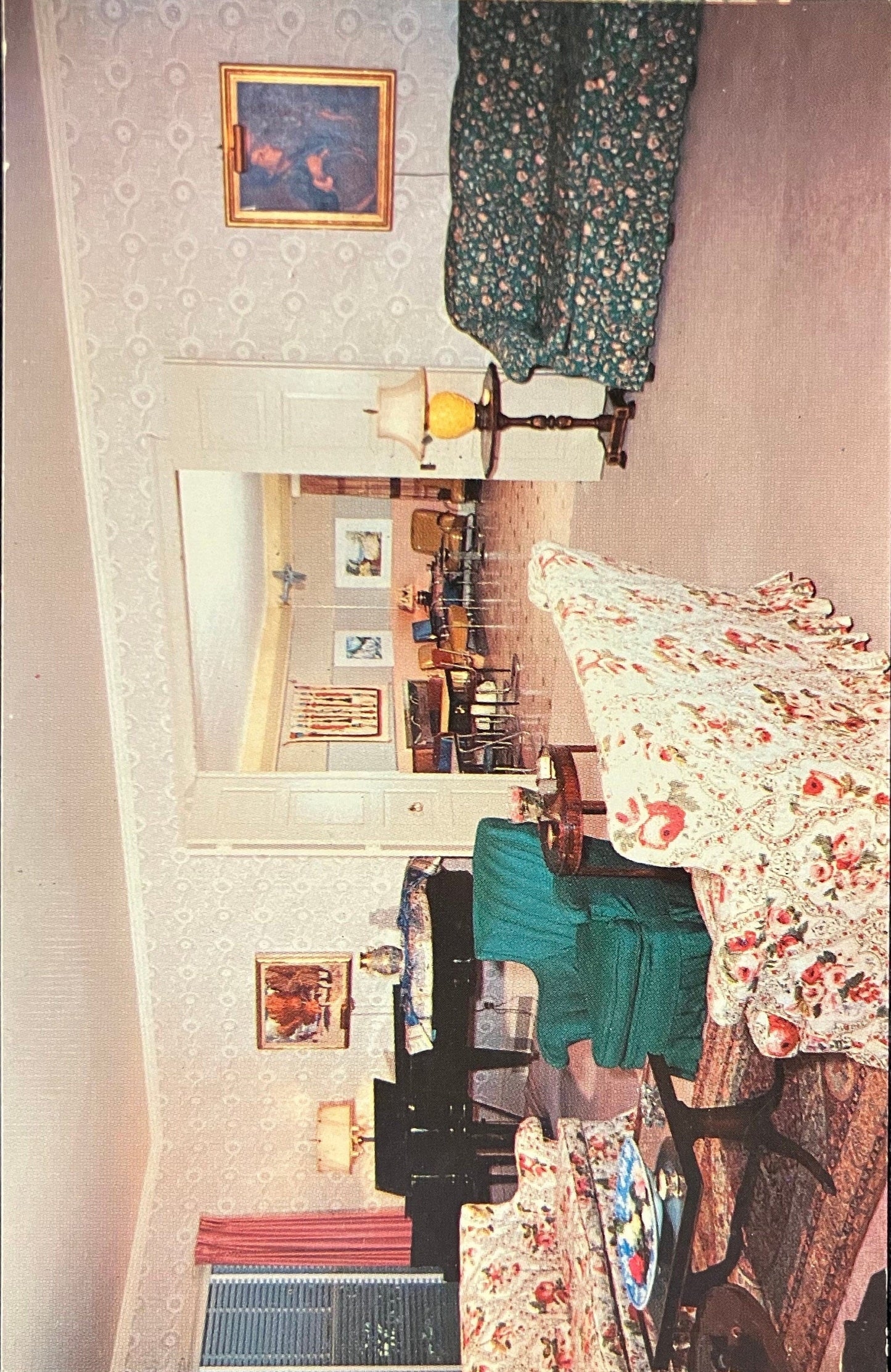 Living Room & Recreation Room Woodcliff House - Michigan - Photo by John D. Freeman - Vintage Postcard