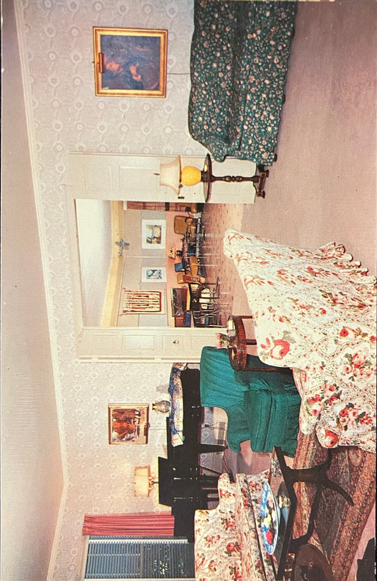 Living Room & Recreation Room Woodcliff House - Michigan - Photo by John D. Freeman - Vintage Postcard