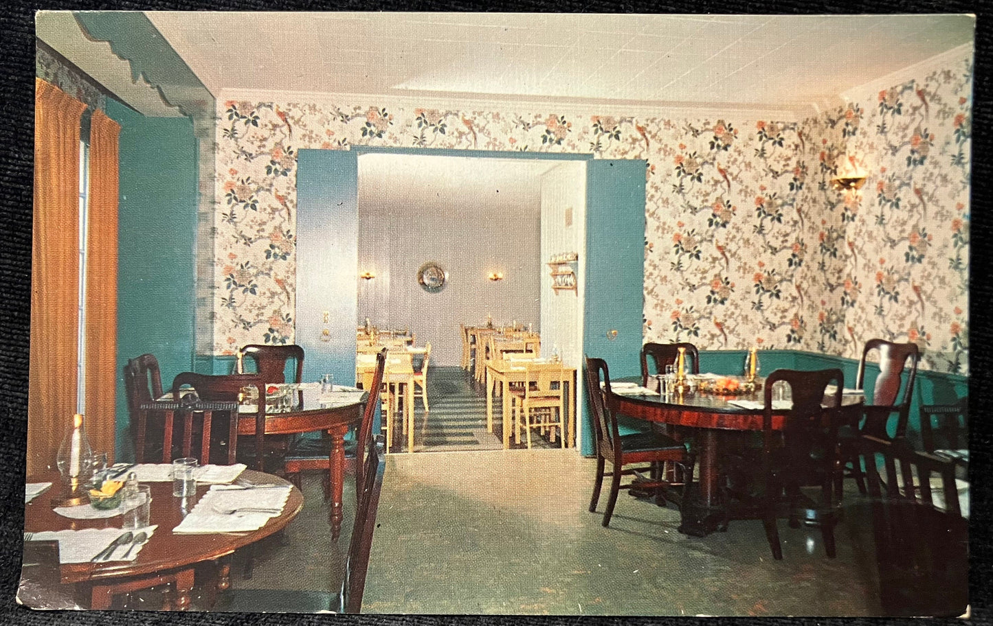 Dining Rooms - Windcliff House - Michigan - Photo by John D. Freeman - Vintage Postcard