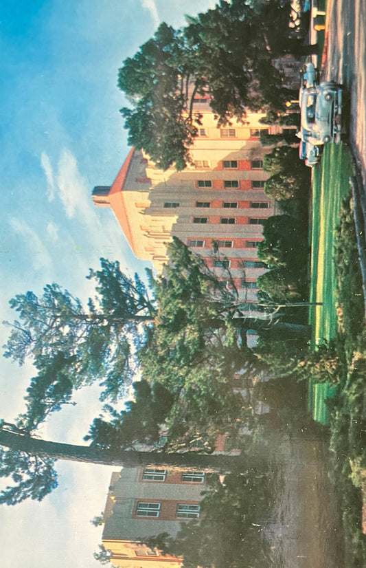 Palo Alto Hospital - California - Photo by Frank Thompson - Vintage Postcard