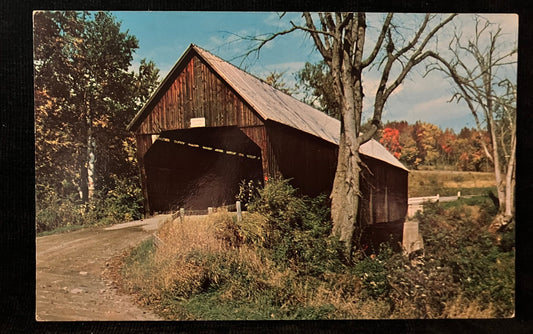 Old Covered Bridge on Route 4 between Bridgewater and Woodstock, Vermont - Vintage Postcard,