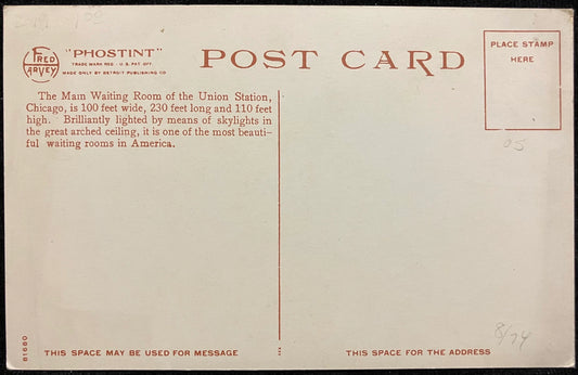 Looking into Main Waiting Room, the Union Station, Chicago, Illinois - Vintage Postcard