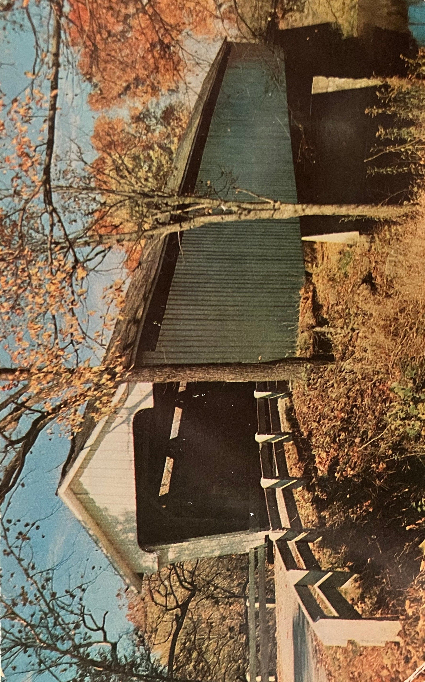 Darlington Bridge in Darlington, Indiana - Vintage Covered Bridge Postcard