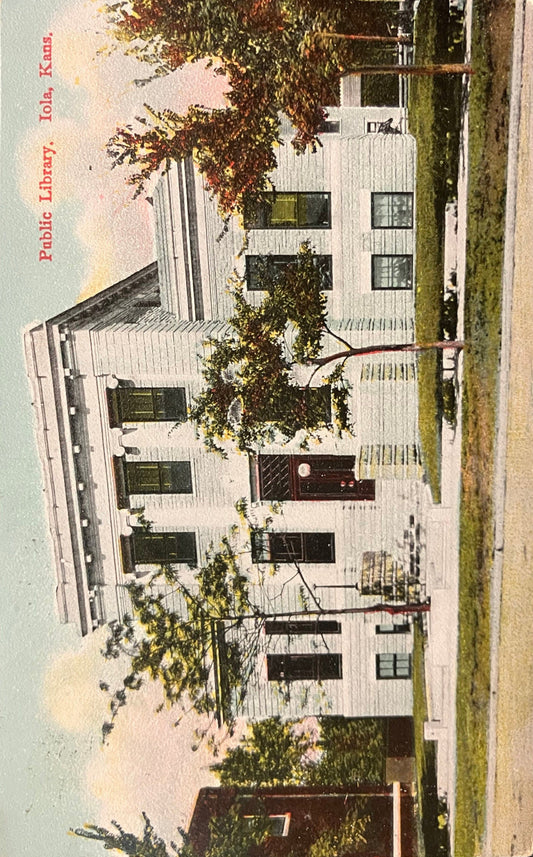 Public Library - Iola, Kans. - Made in Germany - Vintage Postcard