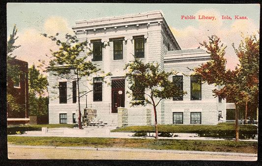 Public Library - Iola, Kans. - Made in Germany - Vintage Postcard