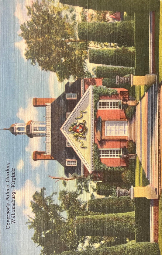 Governor’s Palace Garden - Williamsburg, Virginia - Vintage Postcard