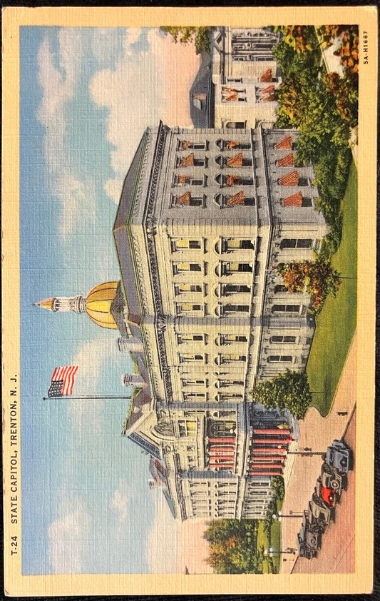 State Capitol, Trenton, New Jersey - Vintage Capitol Postcard - 1930s automobiles in front of the Capital