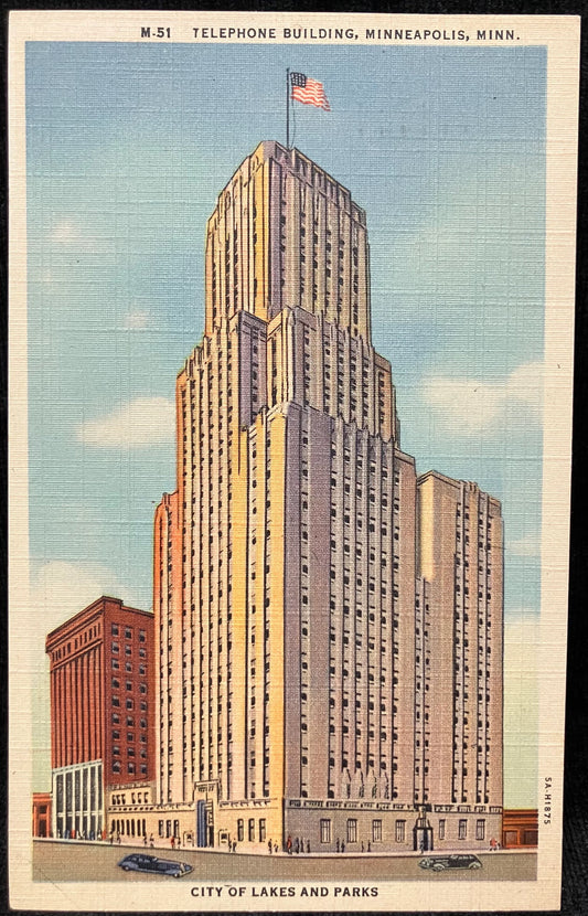 Telephone Building, Minneapolis, Minnesota - City of Lakes and Parks - Vintage Postcard