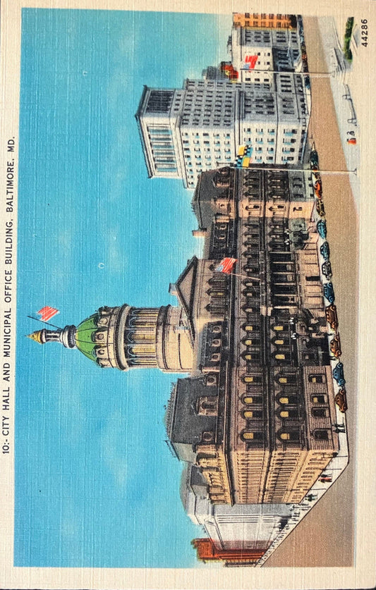 City Hall and Municipal Office Building, Baltimore, Maryland - Vintage colorized Postcard