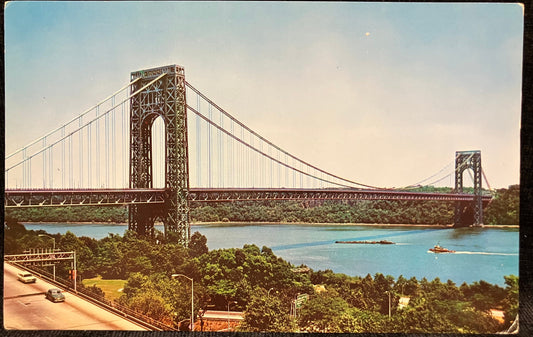 George Washington Bridge and Hudson River - Photo: New York Authority - Vintage Postcard