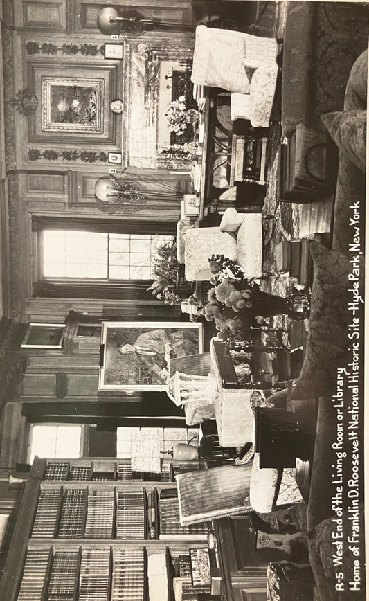RPPC - The West End of the Living Room or Library, the Home of Franklin D. Roosevelt National Historic Site at Hyde Park, New York.