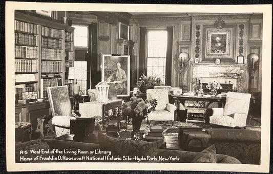 RPPC - The West End of the Living Room or Library, the Home of Franklin D. Roosevelt National Historic Site at Hyde Park, New York.