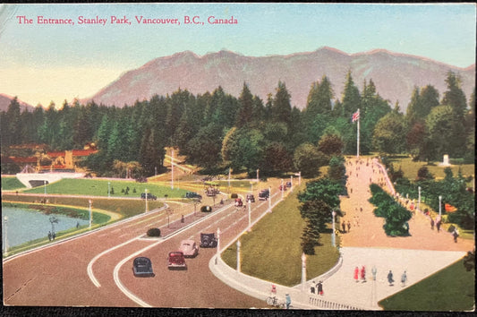 The Entrance - Stanley Park - Vancouver, B. C., Canada - 1930 Park Postcard