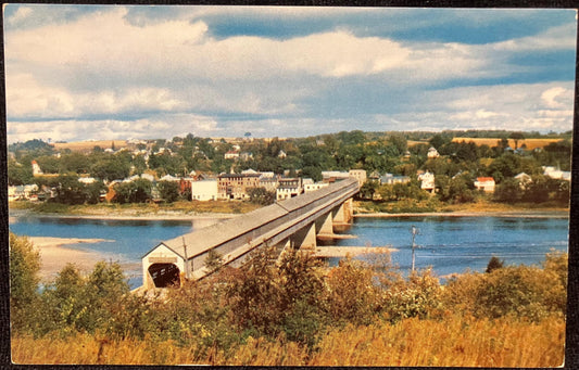 Longest Covered Bridge in the World - Hartland, New Brunswick, Canada - Color: S. J. Hayward - Vintage International Postcard